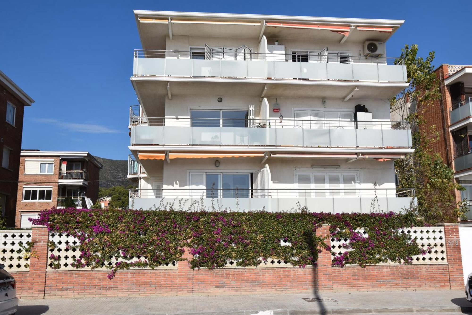 Apartamento Playa Mar Castelldefels Exteriör bild